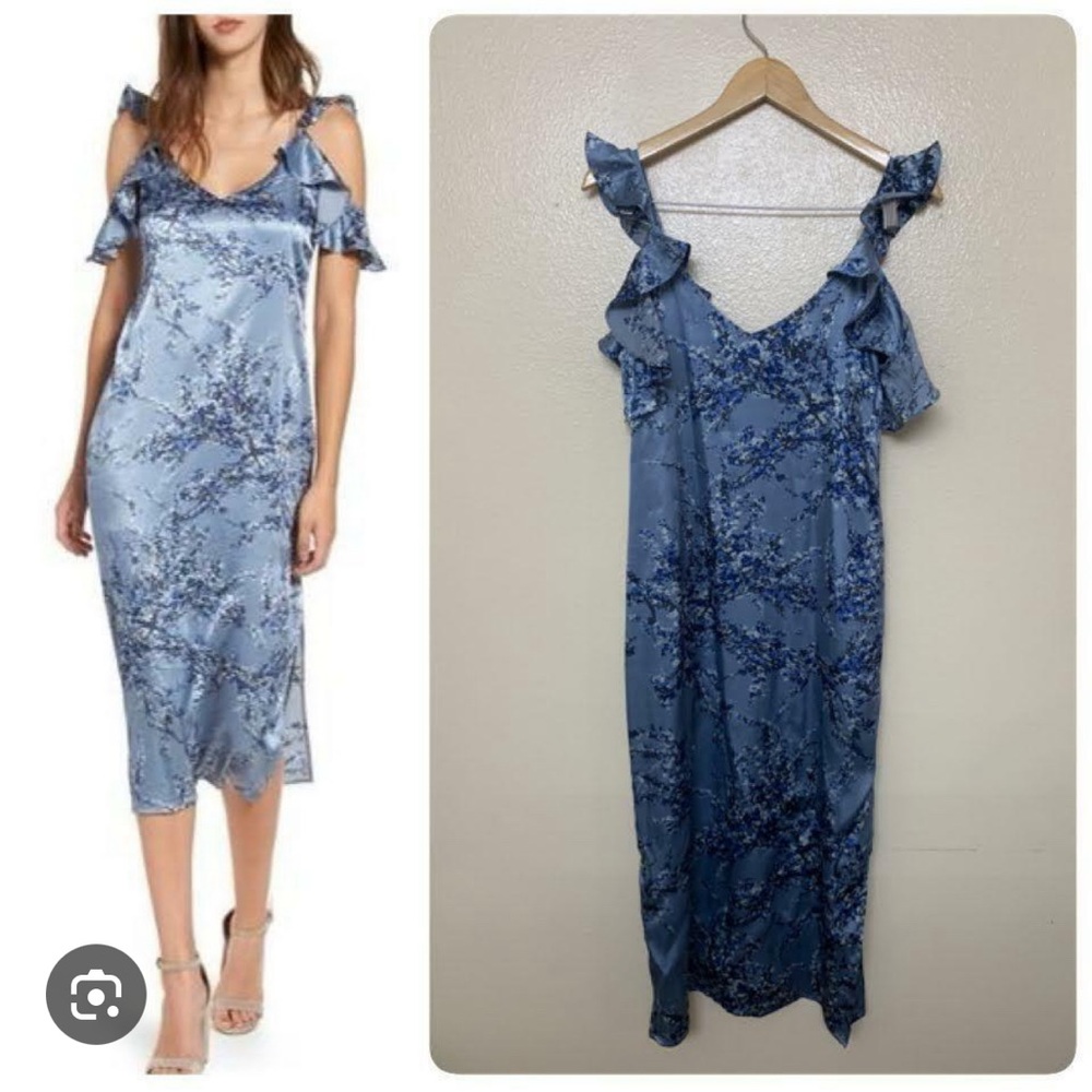 Wayf off the shoulder dress size small